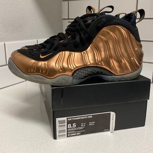 Nike air Foamposite One. Size mens 8.5 NWB Copper/ Black